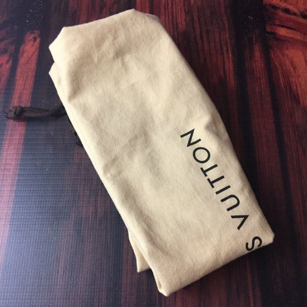 Louis Vuitton Abbesses Monogram Large Messenger - Picture 10 of 10